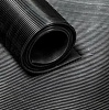 Резиновая рулонная дорожка Rubber Matting RM9004 / RM9001 1,2х20м 3мм черная